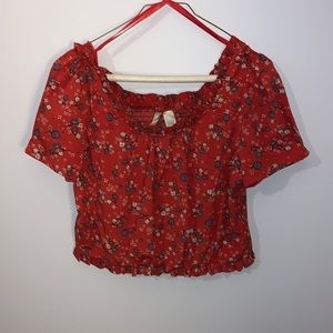 Floral crop top size L